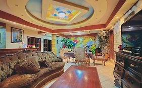 HOTEL CUNA MAYA B y B
